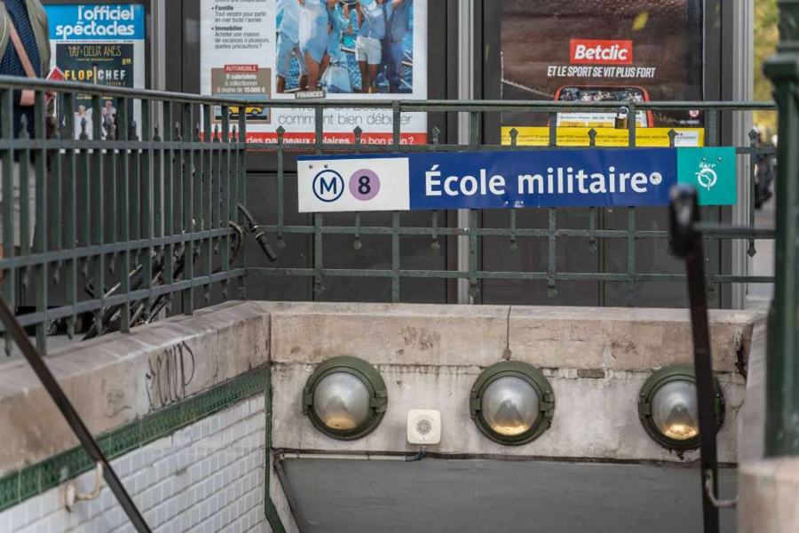 Station de métro École Militaire